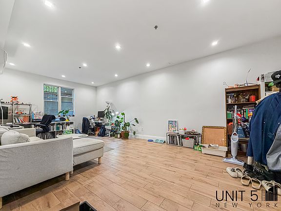 5th image of 345 Eldert St APT 12