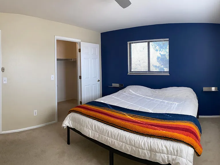 2221 Eaton St — Photo 2