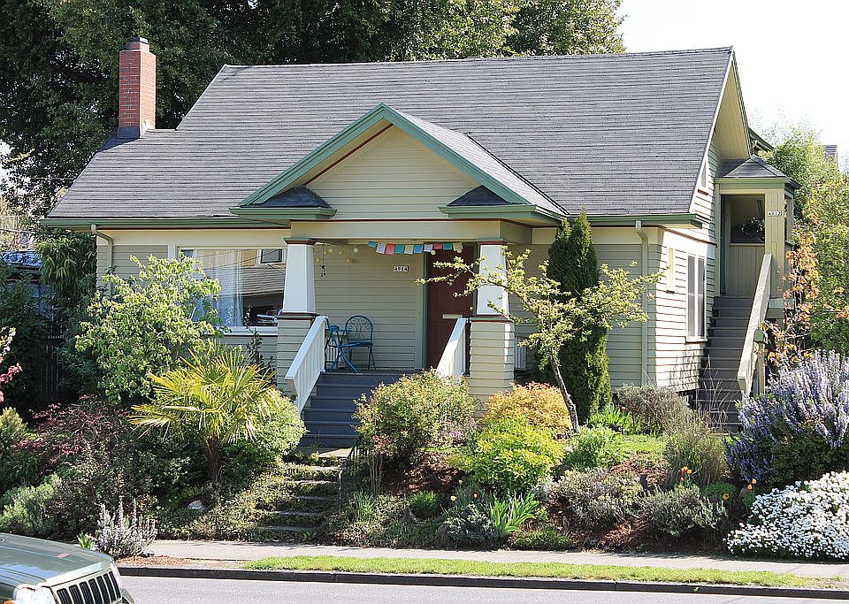 1st image of 4912-4914 NE 15th Ave