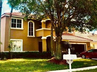 6758 Lake Nona Pl, Lake Worth, FL 33463