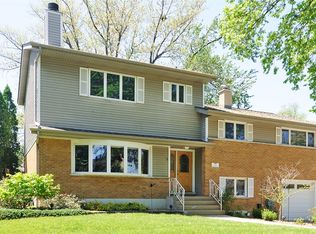 508 S George St, Mount Prospect, IL 60056