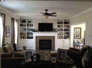 5049 Hearthstone Park Dr, New Albany, OH 43054