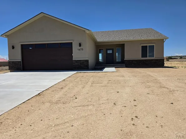 1675 N Lyon Dr, Pueblo West, CO 81007