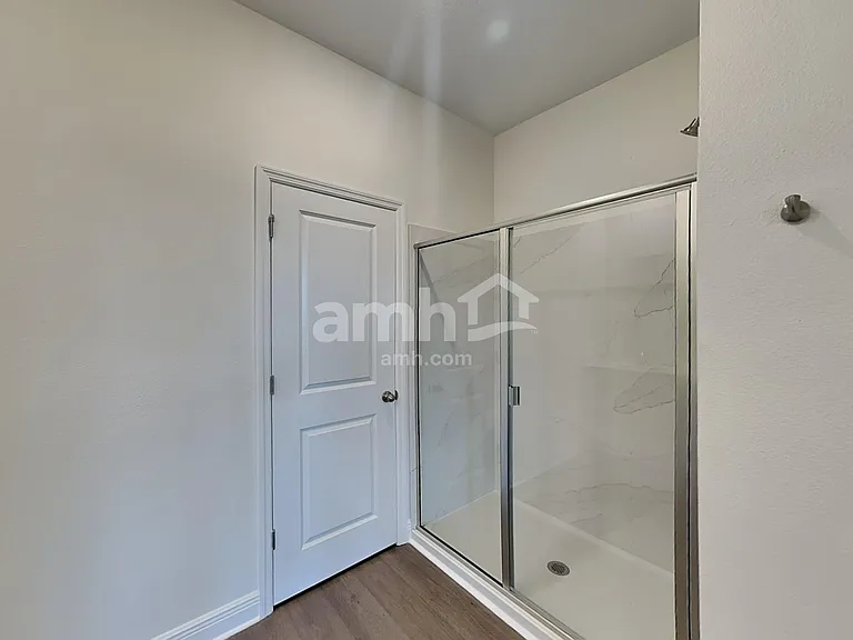 3716 Center Cove Ln — Photo 17