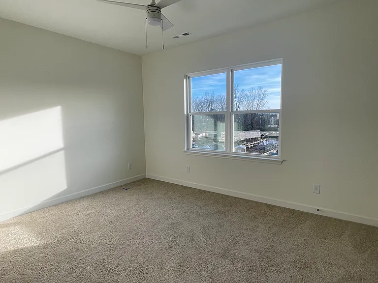153 Bess Blvd — Photo 18
