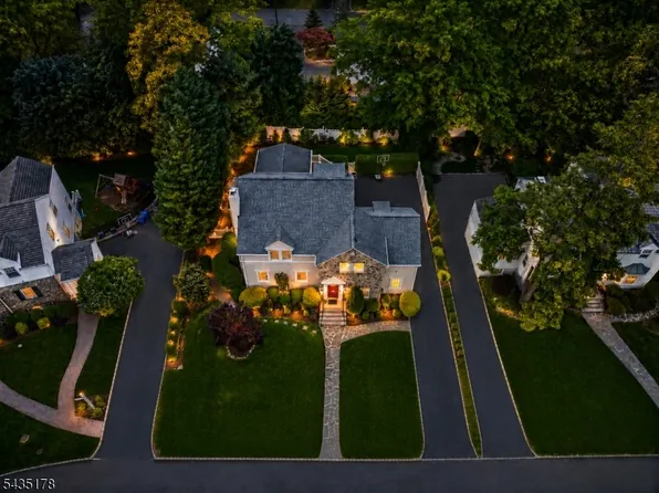 50 Colonial Way, Millburn Twp., NJ 07078