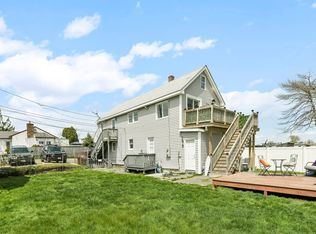 19 Loring Rd, Revere, MA 02151