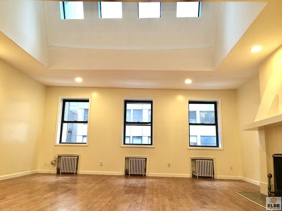1st image of 28 W 47th St #5FF
