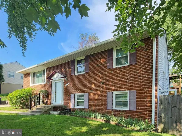 920 Shady Glen Dr, Capitol Heights, MD 20743