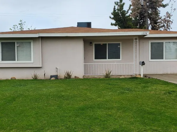 1224 4th St, Wasco, CA 93280