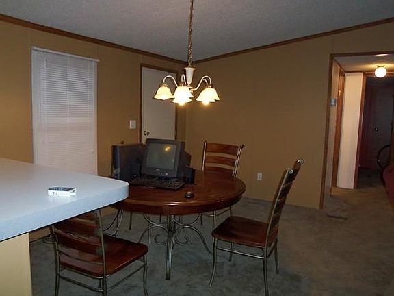 5th image of 2926 Lauren Ln