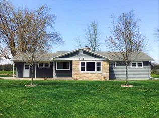 5305 Lynhurst Dr, Fort Wayne, IN 46835