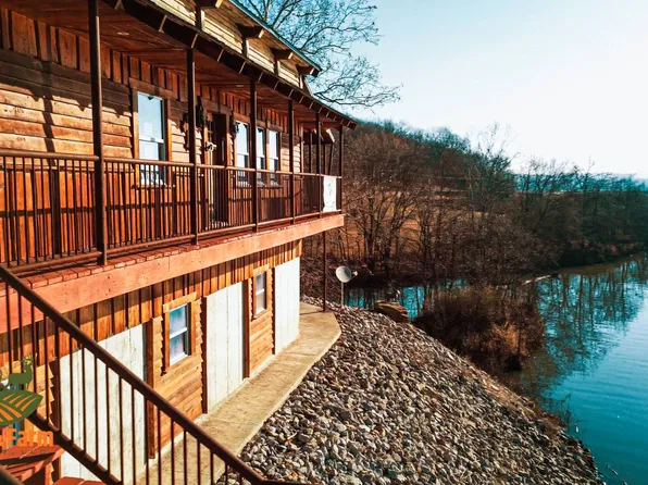 8 State Highway 146 E, Golconda, IL 62938