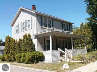 111 2nd St, Frankfort, MI 49635