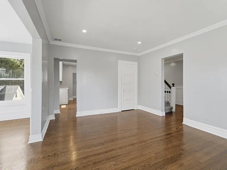 150 Ridge Rd #2 — Photo 29