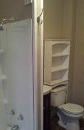3rd image of 51 Ward St