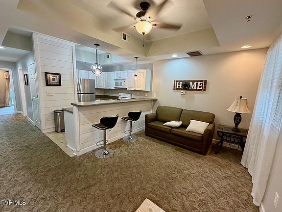 3rd image of 120 Raceday Center Dr Unit 108