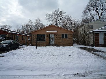 1st image of 20419 Birwood St