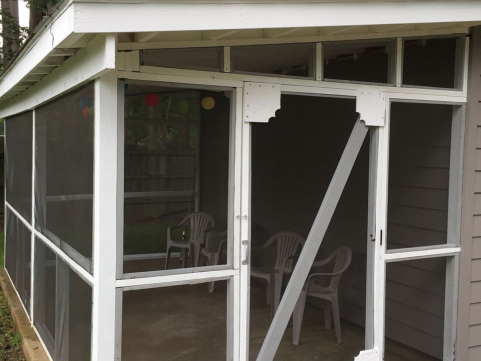 1st image of 103 Woodgate Dr