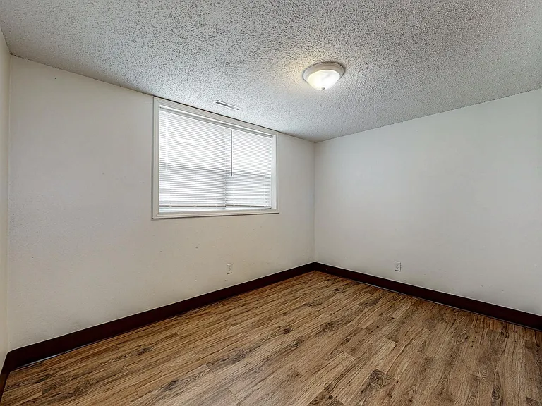 509 Welch Ave #C — Photo 8