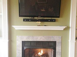 108 E Oak St, Roachdale, IN 46172
