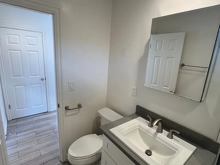 2233 Orange Ave — Photo 21