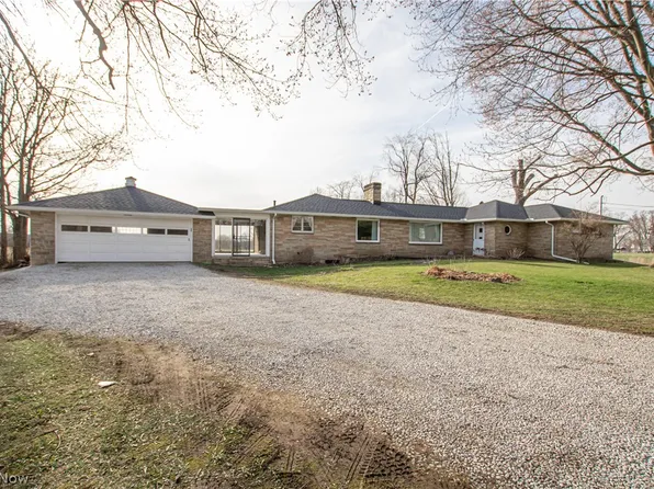 992 N Kohler Rd, Orrville, OH 44667