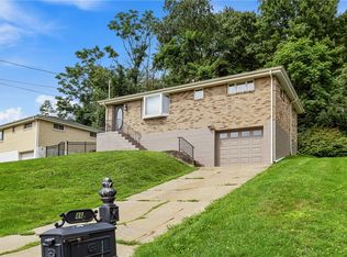 86 Thorncrest Dr, Mc Kees Rocks, PA 15136