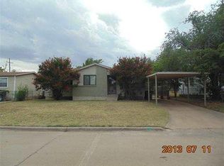 911 SW 36th St, Lawton, OK 73505