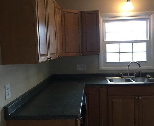 5th image of 2517 Broadwater Ave