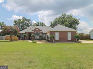 213 Santa Fe Trl, Warner Robins, GA 31088