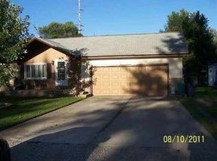 46290 Fairchild Rd, Macomb, MI 48042