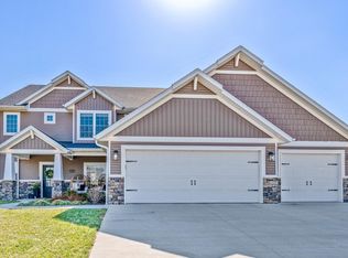 1322 Markway Mills Ct, Jefferson City, MO 65101