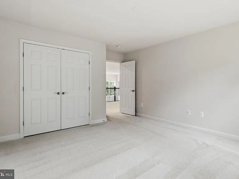 5502 16th St N — Photo 35
