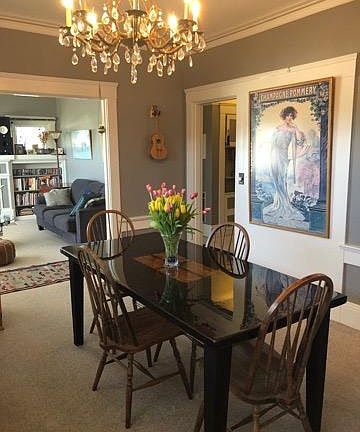 Full Dining room (desk / workspace area to left not shown in this photo)