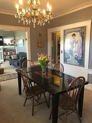 Full Dining room (desk / workspace area to left not shown in this photo)