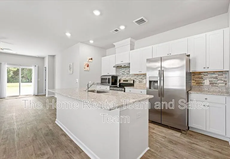 142 Bottlebrush Dr — Photo 16