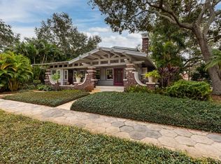 806 18th Ave NE, Saint Petersburg, FL 33704