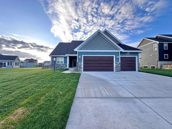 608 Cypress Way #355, Oregon, WI 53575