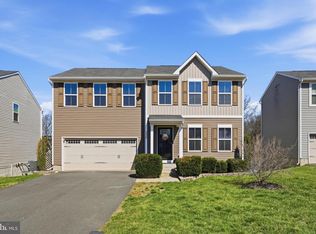 5026 Godwins Landing Dr, Remington, VA 22734