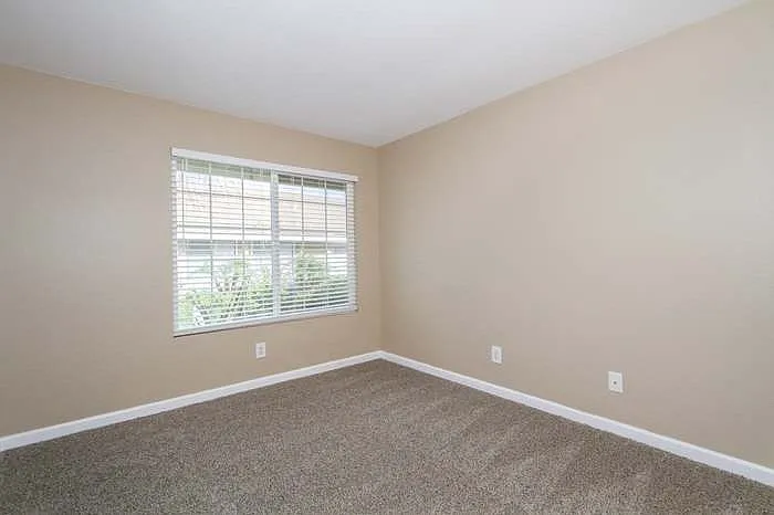 256 Riverview Way — Photo 13