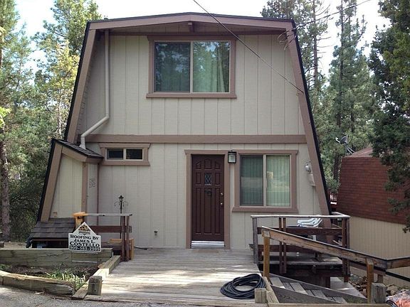 2nd image of 42703 Alta Vista Ave