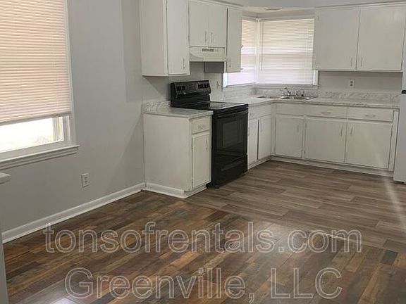 4th image of 3844 S Pine St