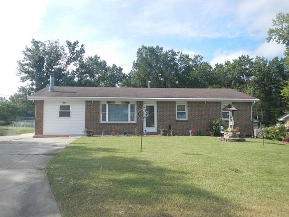 3rd image of 4700 Orchard Ln