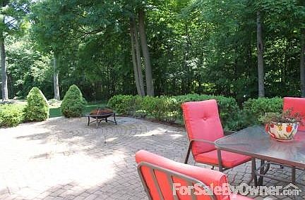 4th image of 6718 Saint Andrews Dr