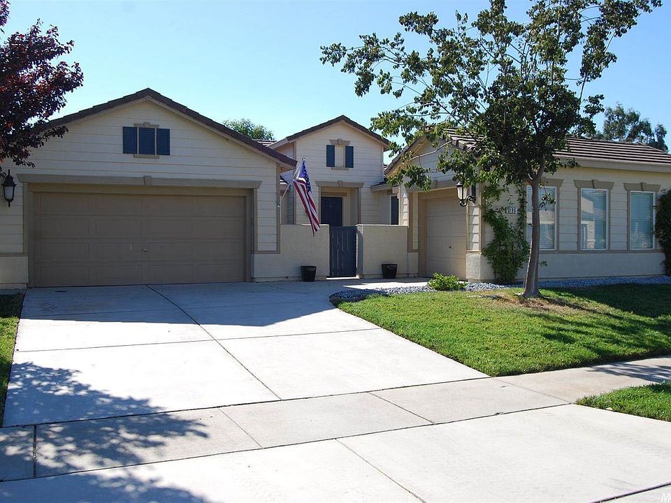 1st image of 1196 Pecos Way