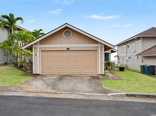 98-1911 Kaahumanu St #N-92, Aiea, HI 96701