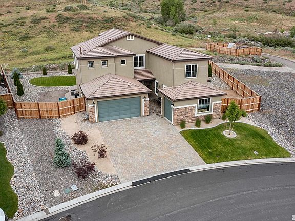 3rd image of 251 Belmullet Dr
