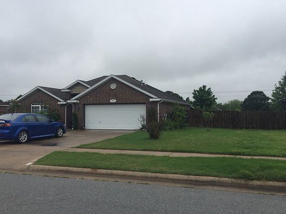 2nd image of 1327 N Shetland Dr