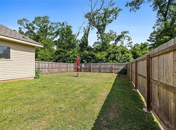 3rd image of 12503 Morgan Creek Ln